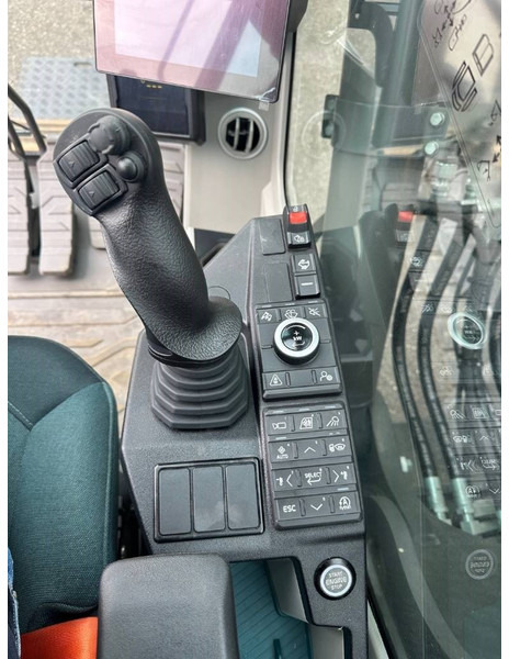 Pásové rýpadlo Volvo EC 230: obrázok 15 Pásové rýpadlo Volvo EC 230: obrázok 15