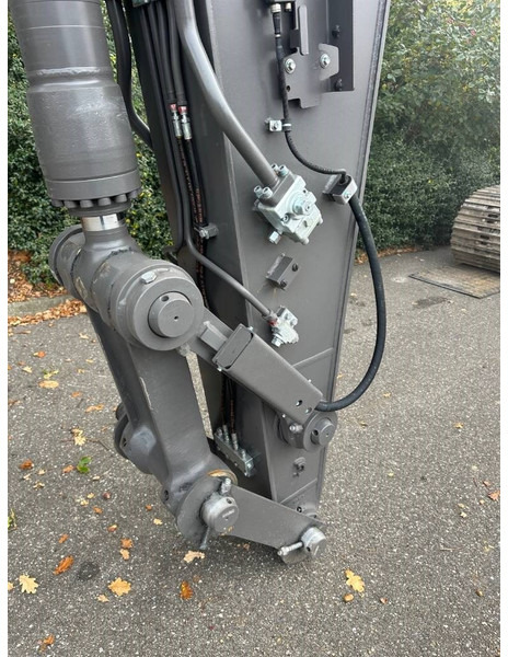 Nový Pásové rýpadlo Volvo EC 250 EL: obrázok 8