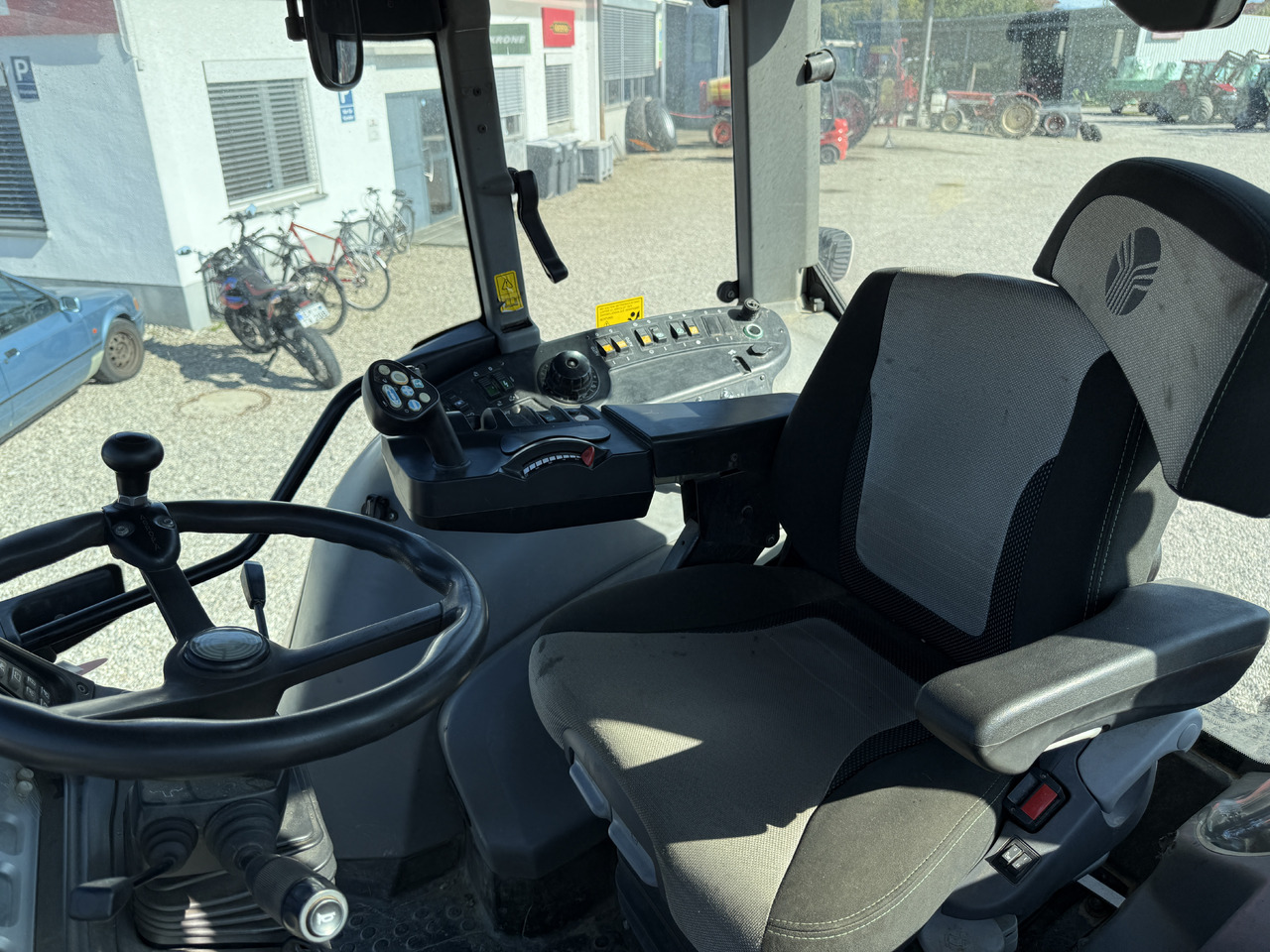 Steyr CVT 6170 - Traktor: obrázok 4 Steyr CVT 6170 - Traktor: obrázok 4