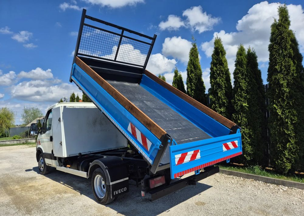 Iveco 35C15 3.0 150KM Wywrotka - Dodávka sklápač: obrázok 3 Iveco 35C15 3.0 150KM Wywrotka - Dodávka sklápač: obrázok 3