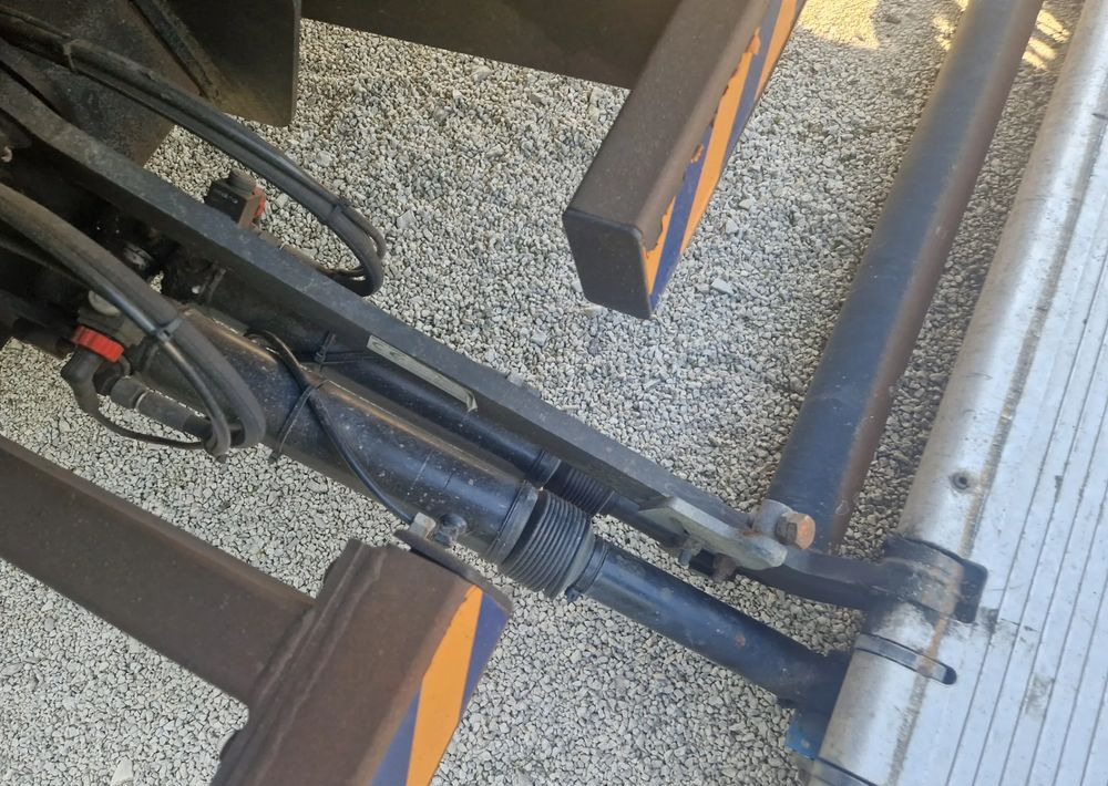 Skříňová nadstavba Kontener 10 palet winda 1000kg Atleon Iveco Atego: obrázok 19