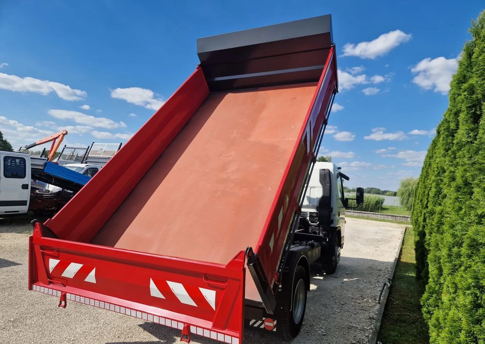 Mitsubishi Canter 7c15 3.0 150KM - Dodávka sklápač: obrázok 4 Mitsubishi Canter 7c15 3.0 150KM - Dodávka sklápač: obrázok 4