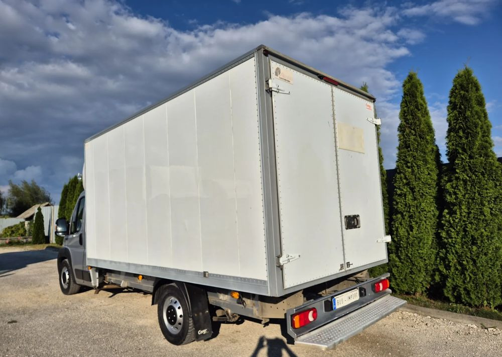 Peugeot Boxer 3.0 180KM - Dodávka skriňová nadstavba: obrázok 3 Peugeot Boxer 3.0 180KM - Dodávka skriňová nadstavba: obrázok 3