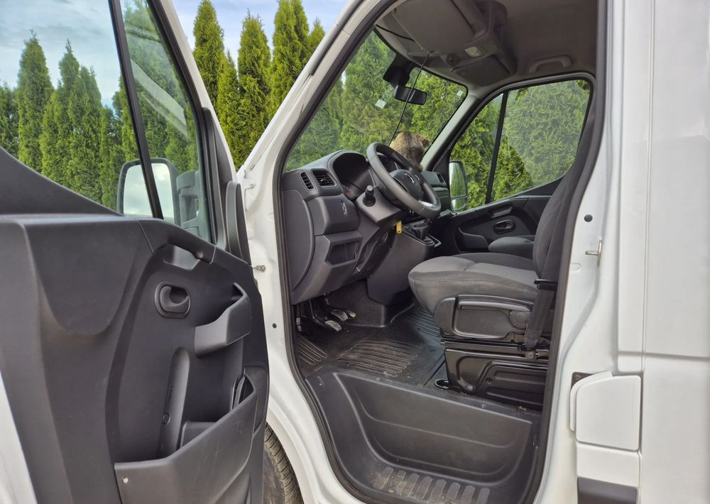 Renault 2.3 Plandeka Burto-Firanka 10 palet - Dodávka valník: obrázok 5 Renault 2.3 Plandeka Burto-Firanka 10 palet - Dodávka valník: obrázok 5