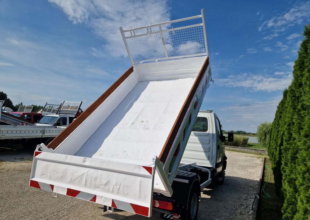 Renault Mascott 3.0 DXI - Dodávka sklápač: obrázok 4 Renault Mascott 3.0 DXI - Dodávka sklápač: obrázok 4