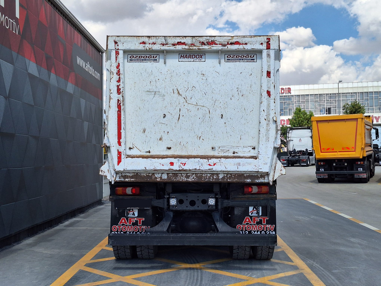 Sklápač MERCEDES-BENZ AROCS 3345: obrázok 7 Sklápač MERCEDES-BENZ AROCS 3345: obrázok 7