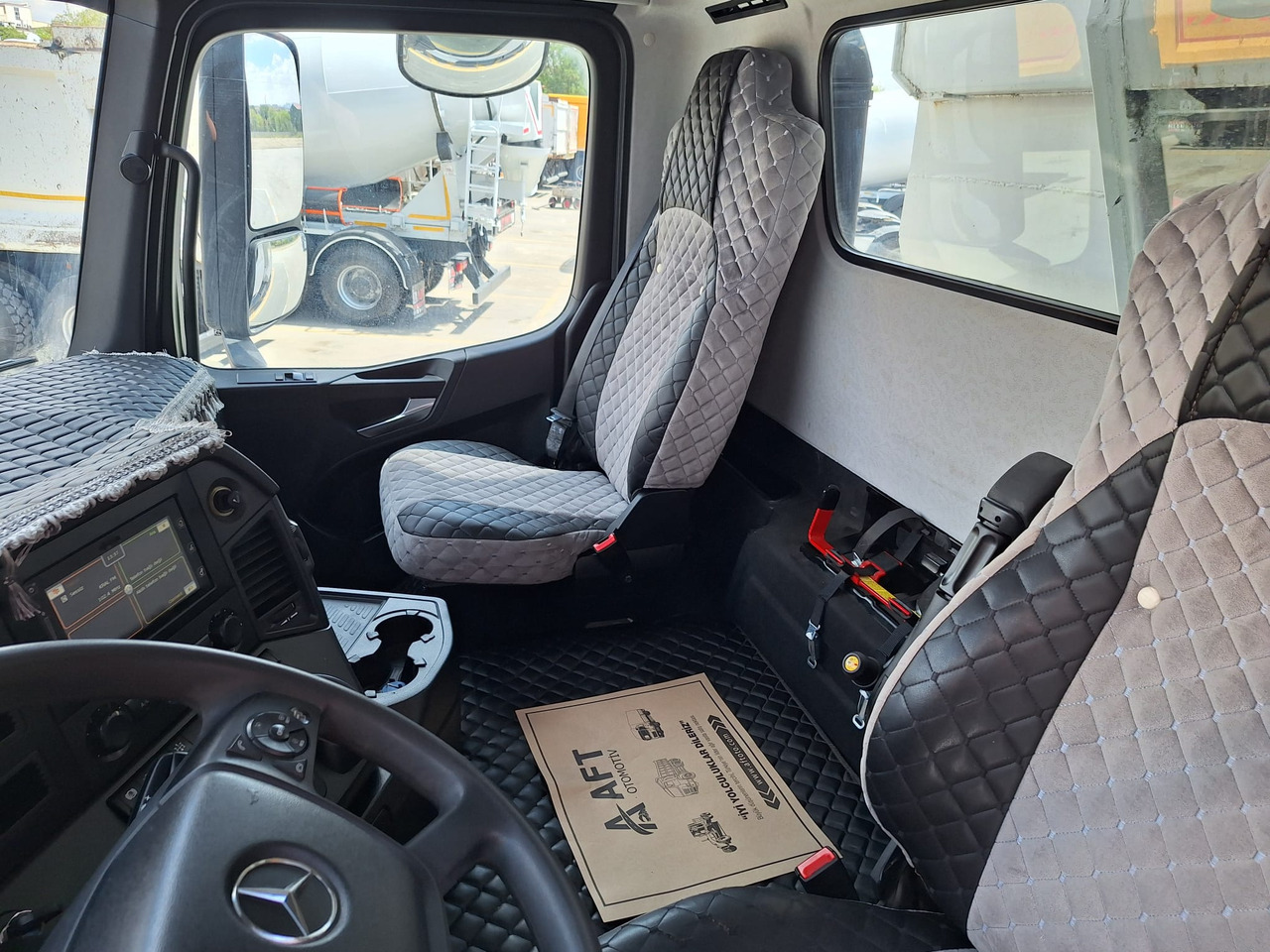 Sklápač MERCEDES-BENZ AROCS 3345: obrázok 16 Sklápač MERCEDES-BENZ AROCS 3345: obrázok 16