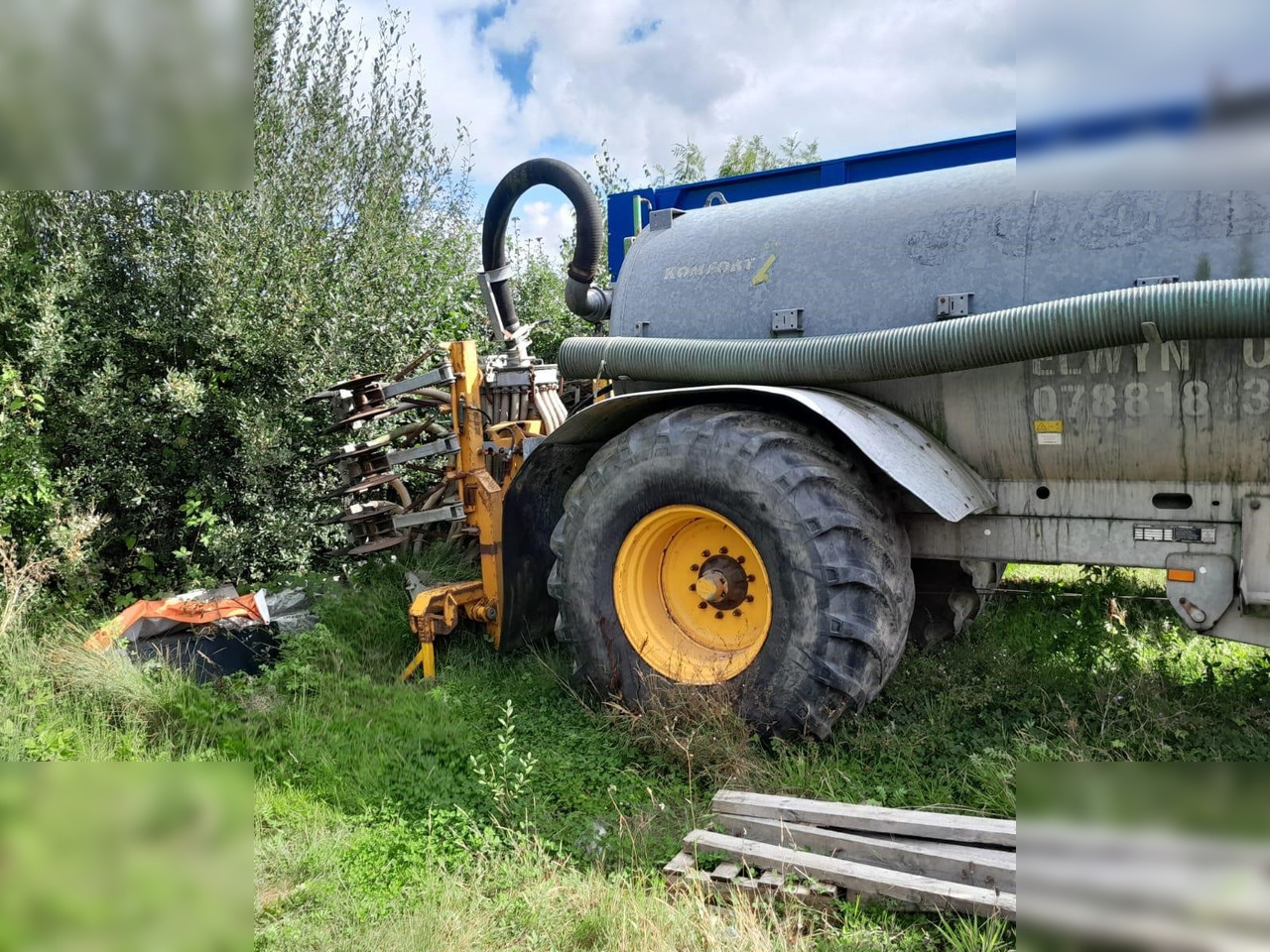 2006 JOSKIN KOMFORT 2 10000S - Fekálny náves: obrázok 2 2006 JOSKIN KOMFORT 2 10000S - Fekálny náves: obrázok 2