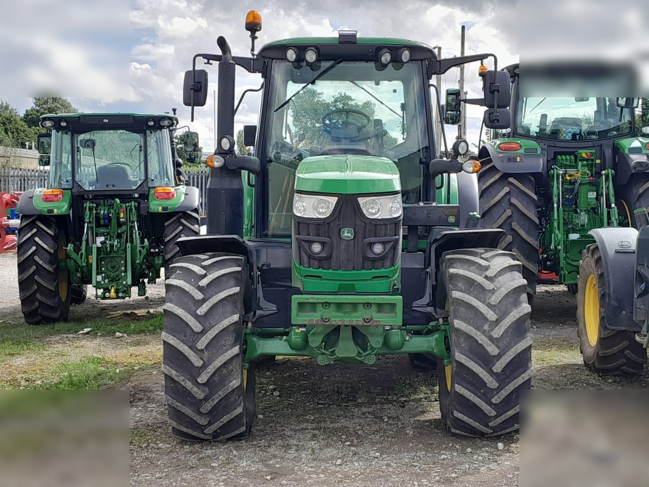 2018 JOHN DEERE 6130M - Traktor: obrázok 3 2018 JOHN DEERE 6130M - Traktor: obrázok 3