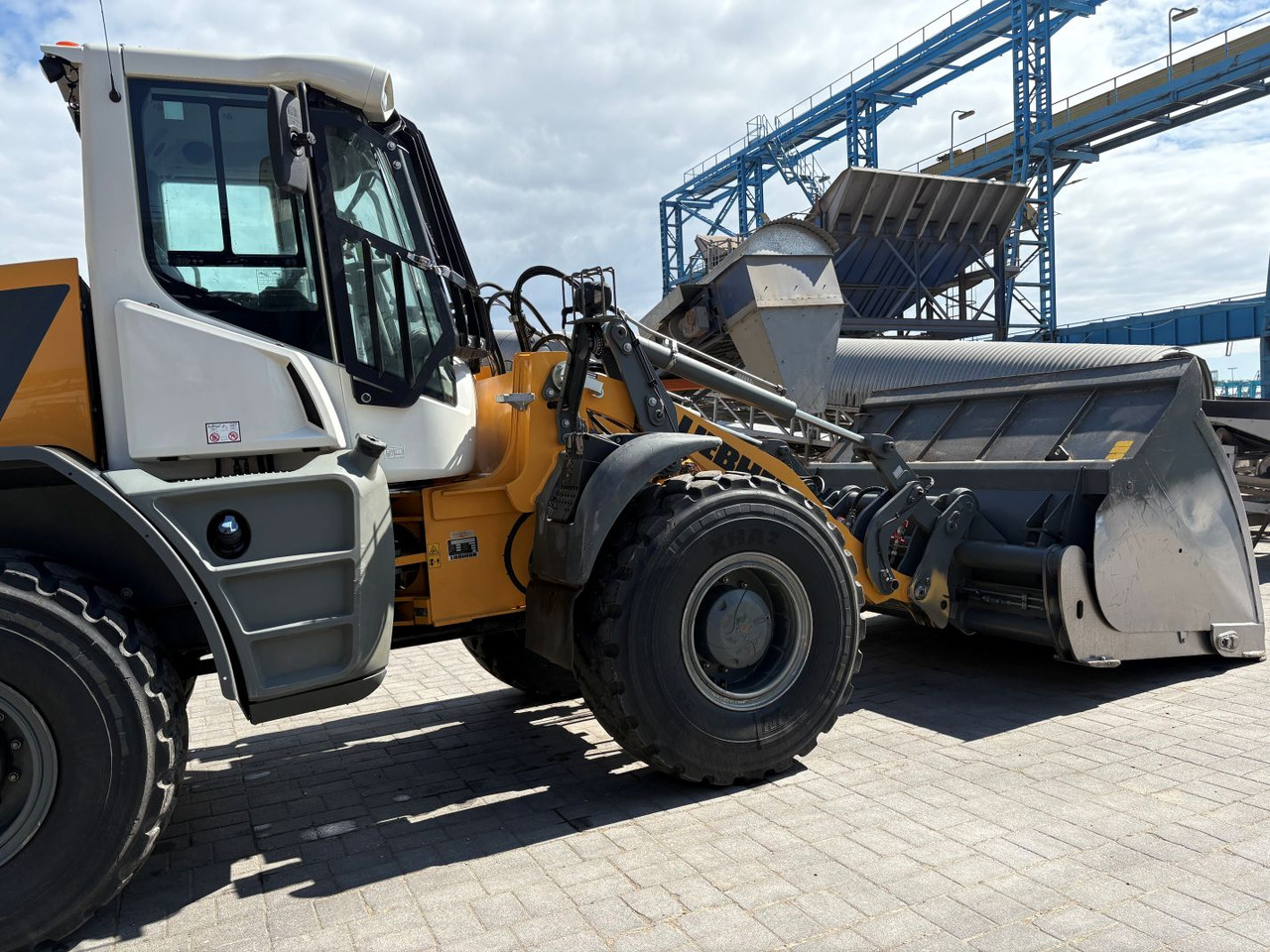 LIEBHERR L538 - Kolesový nakladač: obrázok 2 LIEBHERR L538 - Kolesový nakladač: obrázok 2