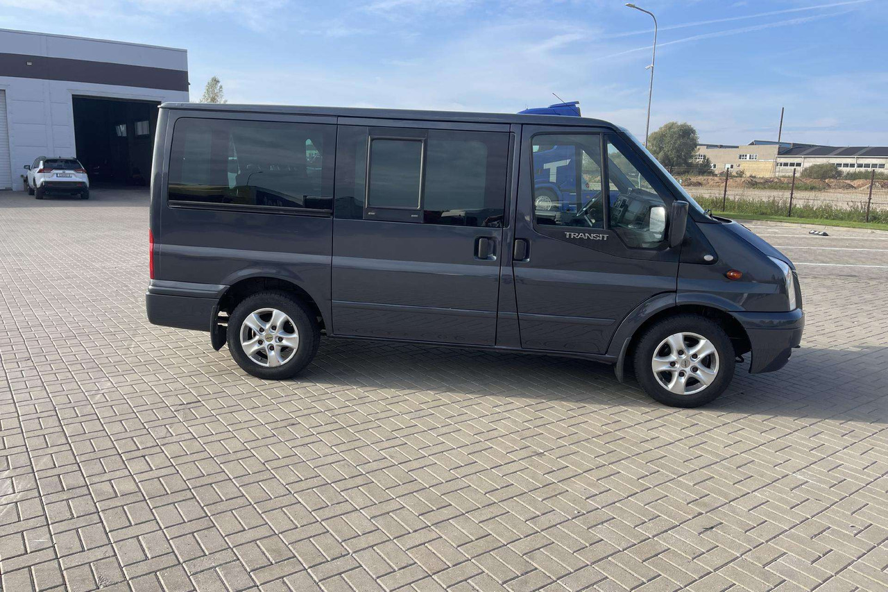 Ford Transit - Minibus, Mikrobus: obrázok 3 Ford Transit - Minibus, Mikrobus: obrázok 3
