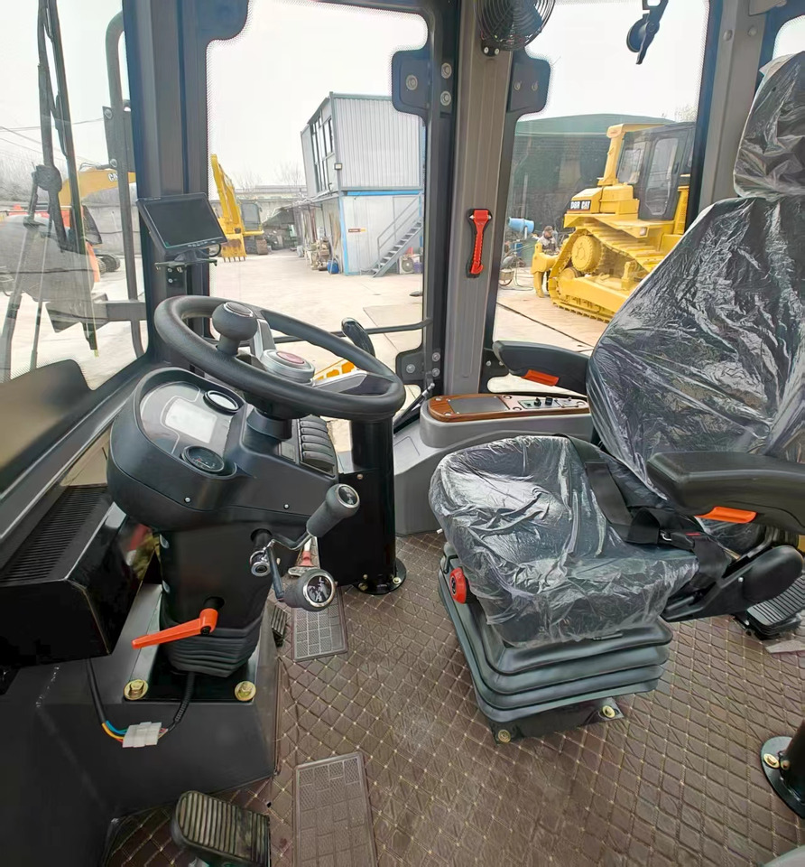 JCB 3CX backhoe loader original stock new tlb - Rýpadlo-nakladač: obrázok 3 JCB 3CX backhoe loader original stock new tlb - Rýpadlo-nakladač: obrázok 3