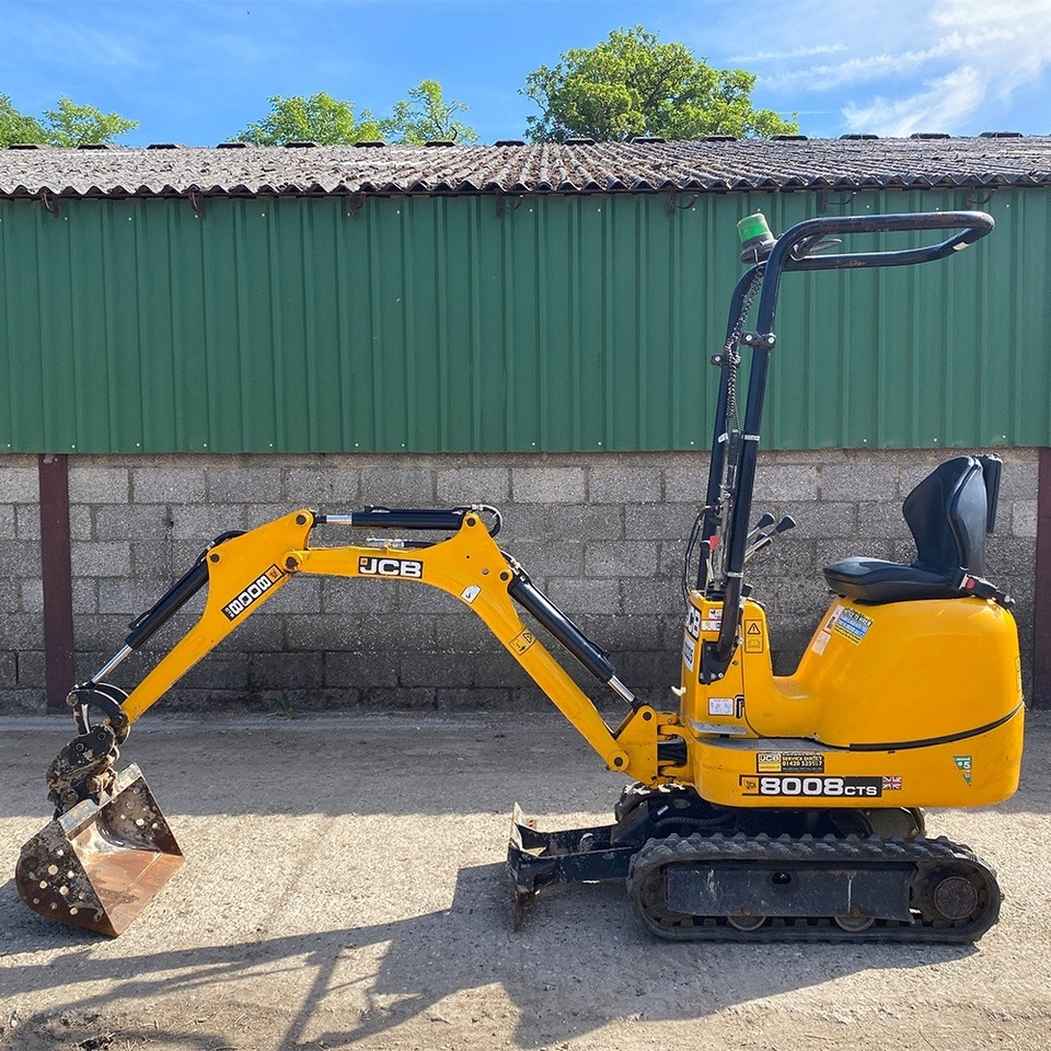 JCB 8008 - Mini rýpadlo: obrázok 3 JCB 8008 - Mini rýpadlo: obrázok 3