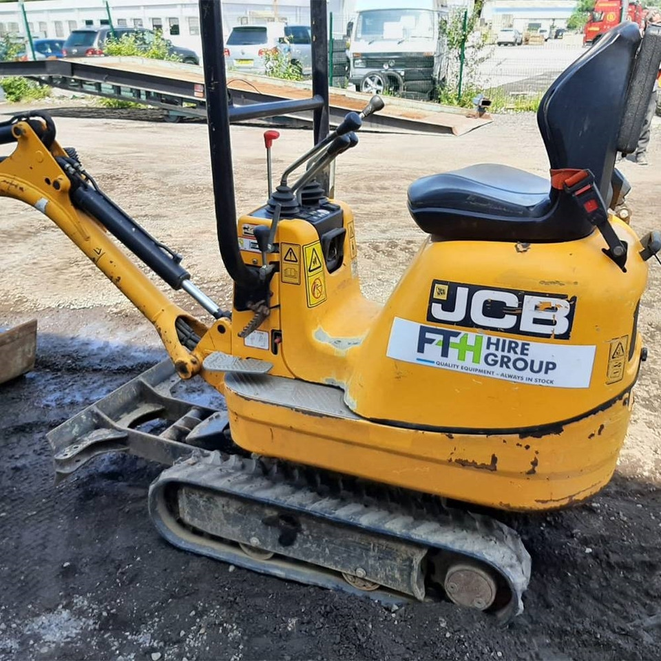 JCB 8008 - Mini rýpadlo: obrázok 5 JCB 8008 - Mini rýpadlo: obrázok 5