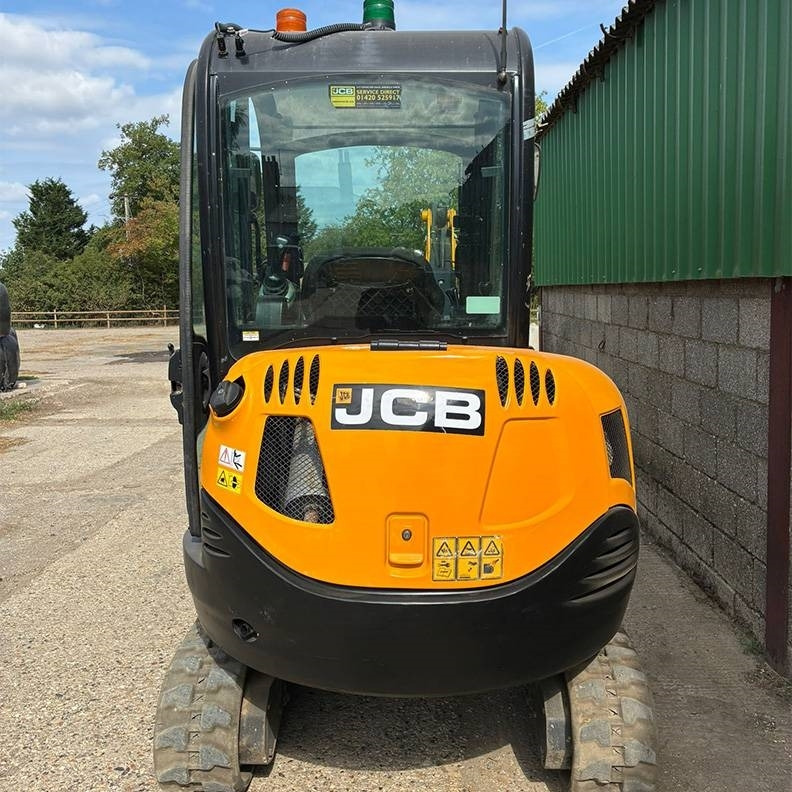 JCB 8026 - Mini rýpadlo: obrázok 4 JCB 8026 - Mini rýpadlo: obrázok 4