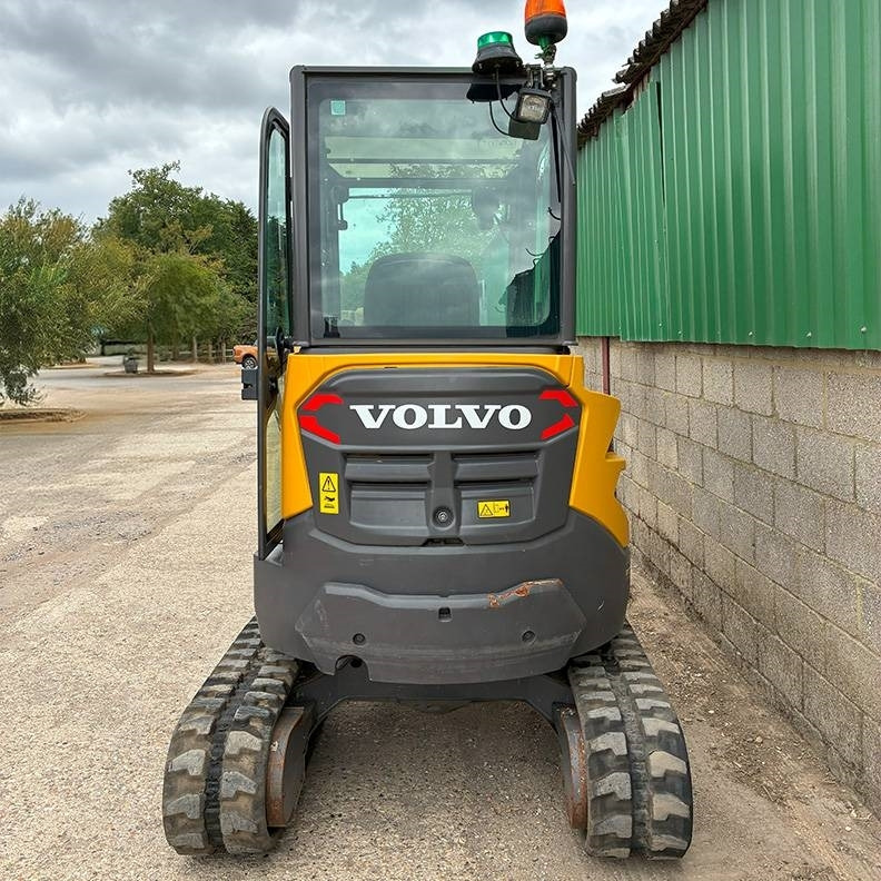 Volvo ECR25D - Mini rýpadlo: obrázok 4 Volvo ECR25D - Mini rýpadlo: obrázok 4