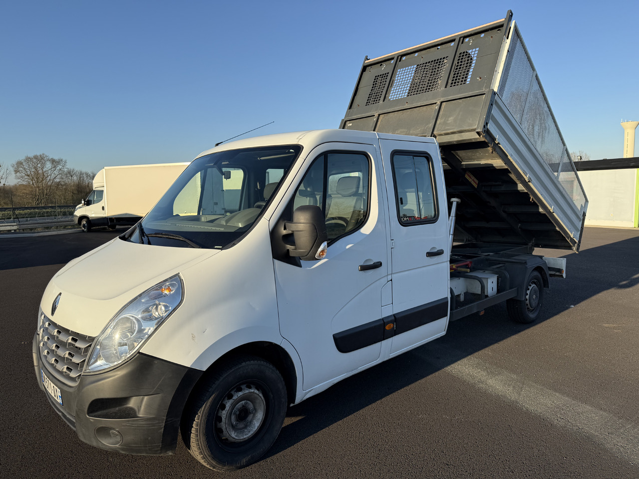 RENAULT MASTER 2.3DCI125 BENNE ACIER DOUBLE CABINE ROUE SIMPLE + REHAUSSE DE RIDELLE - Dodávka sklápač: obrázok 2 RENAULT MASTER 2.3DCI125 BENNE ACIER DOUBLE CABINE ROUE SIMPLE + REHAUSSE DE RIDELLE - Dodávka sklápač: obrázok 2