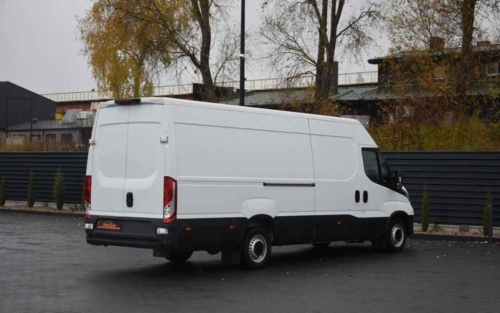 Iveco DAILY MAXI 35S16 / 2.3 - 160 KM / NOWY MODEL / 3 OSOBY / DOSTAWCZE / BLASZAK / KLIMA / CZUJNIKI COFANIA / TRYB CITY-ECO / 2023 / SERWISOWANY / SPROWADZONY Z NIEMIEC - Furgon: obrázok 5 Iveco DAILY MAXI 35S16 / 2.3 - 160 KM / NOWY MODEL / 3 OSOBY / DOSTAWCZE / BLASZAK / KLIMA / CZUJNIKI COFANIA / TRYB CITY-ECO / 2023 / SERWISOWANY / SPROWADZONY Z NIEMIEC - Furgon: obrázok 5