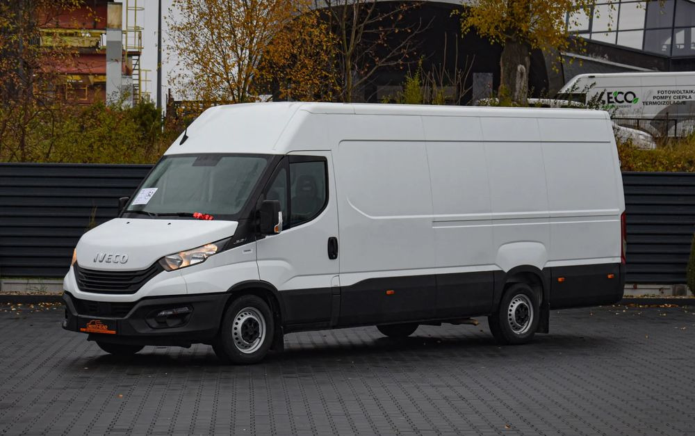 Iveco DAILY MAXI 35S16 / 2.3 - 160 KM / NOWY MODEL / 3 OSOBY / DOSTAWCZE / BLASZAK / KLIMA / CZUJNIKI COFANIA / TRYB CITY-ECO / 2023 / SERWISOWANY / SPROWADZONY Z NIEMIEC - Furgon: obrázok 1 Iveco DAILY MAXI 35S16 / 2.3 - 160 KM / NOWY MODEL / 3 OSOBY / DOSTAWCZE / BLASZAK / KLIMA / CZUJNIKI COFANIA / TRYB CITY-ECO / 2023 / SERWISOWANY / SPROWADZONY Z NIEMIEC - Furgon: obrázok 1