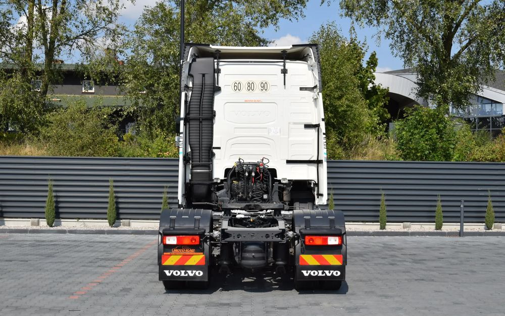 Volvo FH500 / EURO 6 / NOWY MODEL / KLIMATYZACJA POSTOJOWA / ACC / LEDY / 2 ZBIORNIKI / FULL SPILERY / 2023 / NISKI PRZEBIEG / SERWISOWANY / SPROWADZONY - Ťahač: obrázok 5 Volvo FH500 / EURO 6 / NOWY MODEL / KLIMATYZACJA POSTOJOWA / ACC / LEDY / 2 ZBIORNIKI / FULL SPILERY / 2023 / NISKI PRZEBIEG / SERWISOWANY / SPROWADZONY - Ťahač: obrázok 5