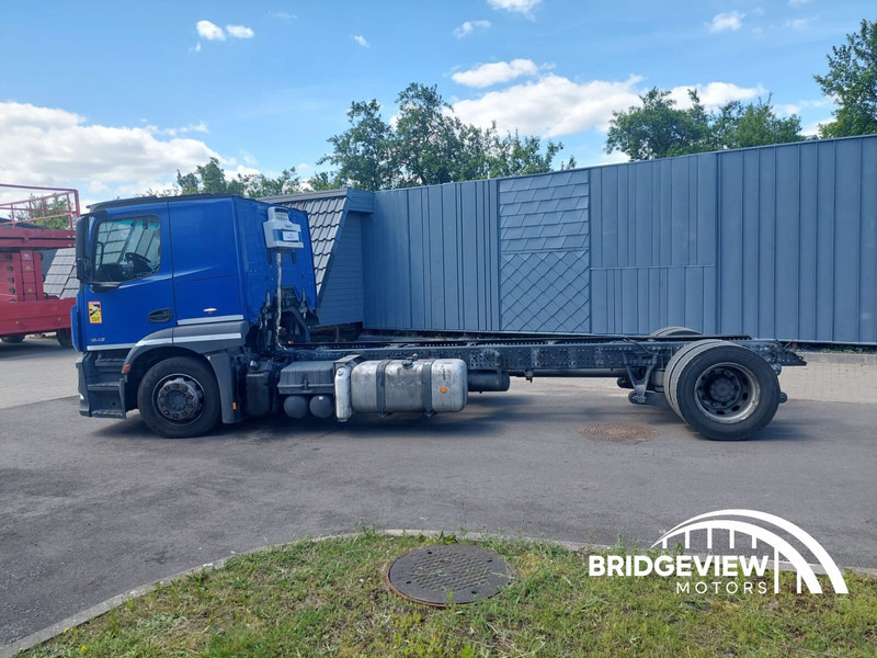 Mercedes-Benz Actros 1843 - Podvozek s kabinou: obrázok 4 Mercedes-Benz Actros 1843 - Podvozek s kabinou: obrázok 4