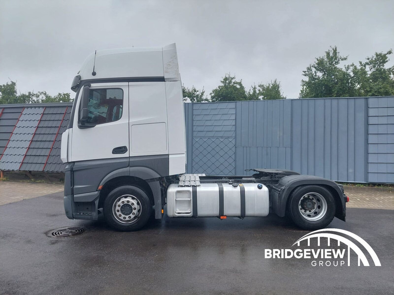 Mercedes-Benz Actros 1845 GIGA SOLO CABIN - Ťahač: obrázok 4 Mercedes-Benz Actros 1845 GIGA SOLO CABIN - Ťahač: obrázok 4