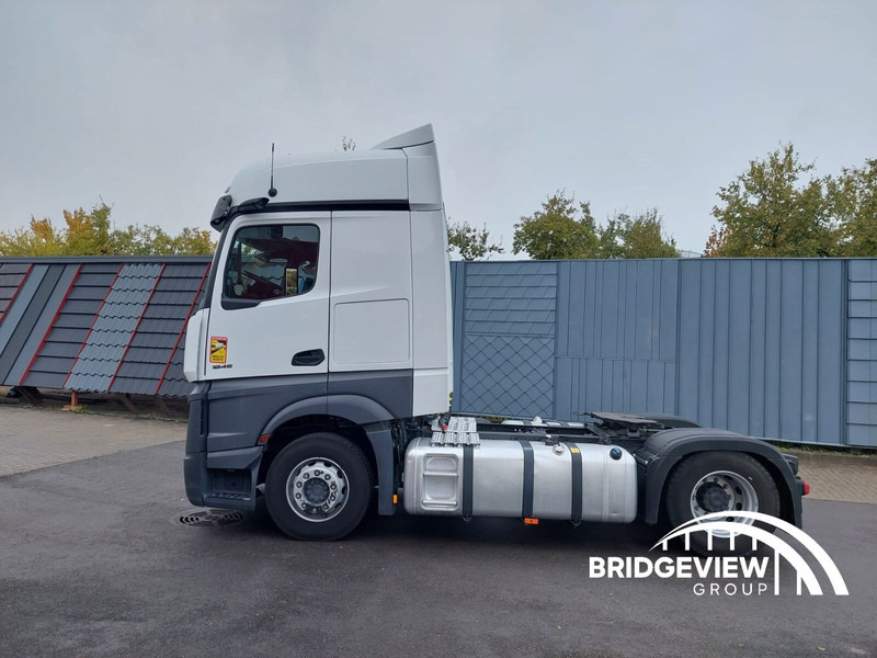 Mercedes-Benz Actros 1845 SMART2 - Ťahač: obrázok 4 Mercedes-Benz Actros 1845 SMART2 - Ťahač: obrázok 4