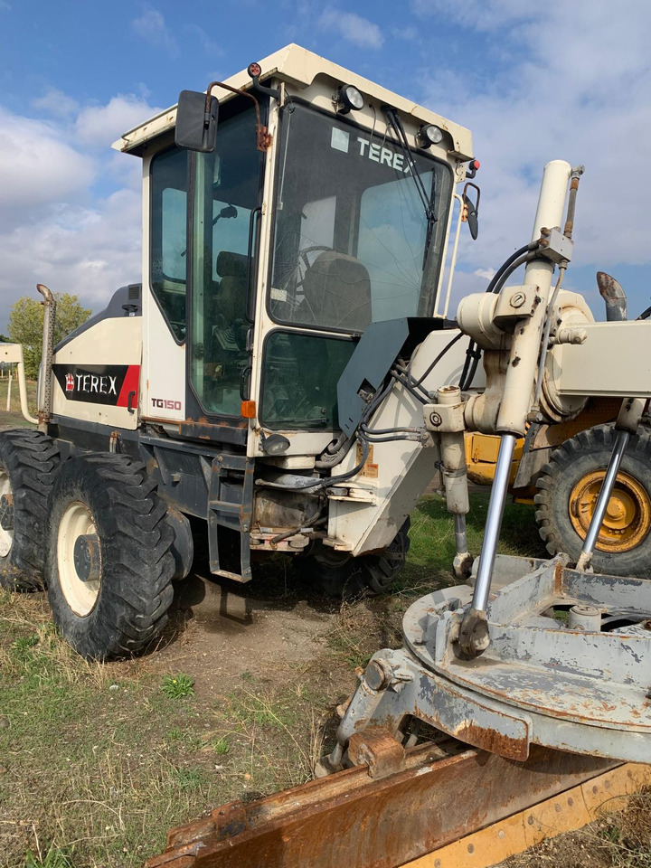 TEREX TG 150 MOTOR GRADER - Zrovnávač: obrázok 2 TEREX TG 150 MOTOR GRADER - Zrovnávač: obrázok 2