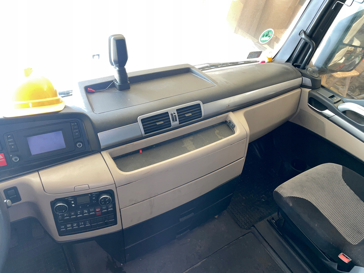 KOMPLETNA KABINA MAN TGX XXL EURO 6 LIFT - Kabína pre Nákladné auto: obrázok 2 KOMPLETNA KABINA MAN TGX XXL EURO 6 LIFT - Kabína pre Nákladné auto: obrázok 2