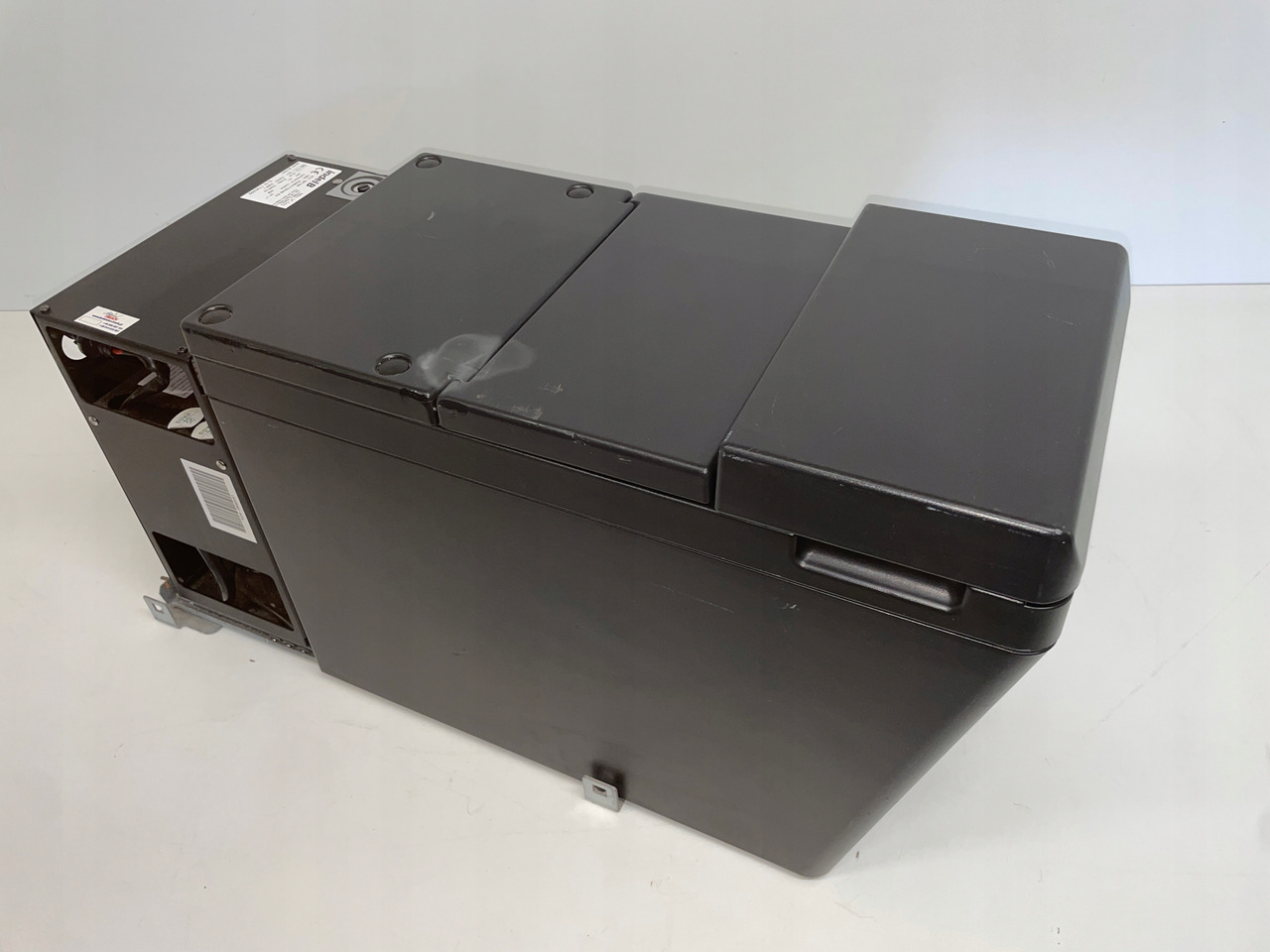 LODÓWKA CHŁODZIARKA IVECO STRALIS INTEL B 504195453 - Kabína a interiér pre Nákladné auto: obrázok 2 LODÓWKA CHŁODZIARKA IVECO STRALIS INTEL B 504195453 - Kabína a interiér pre Nákladné auto: obrázok 2