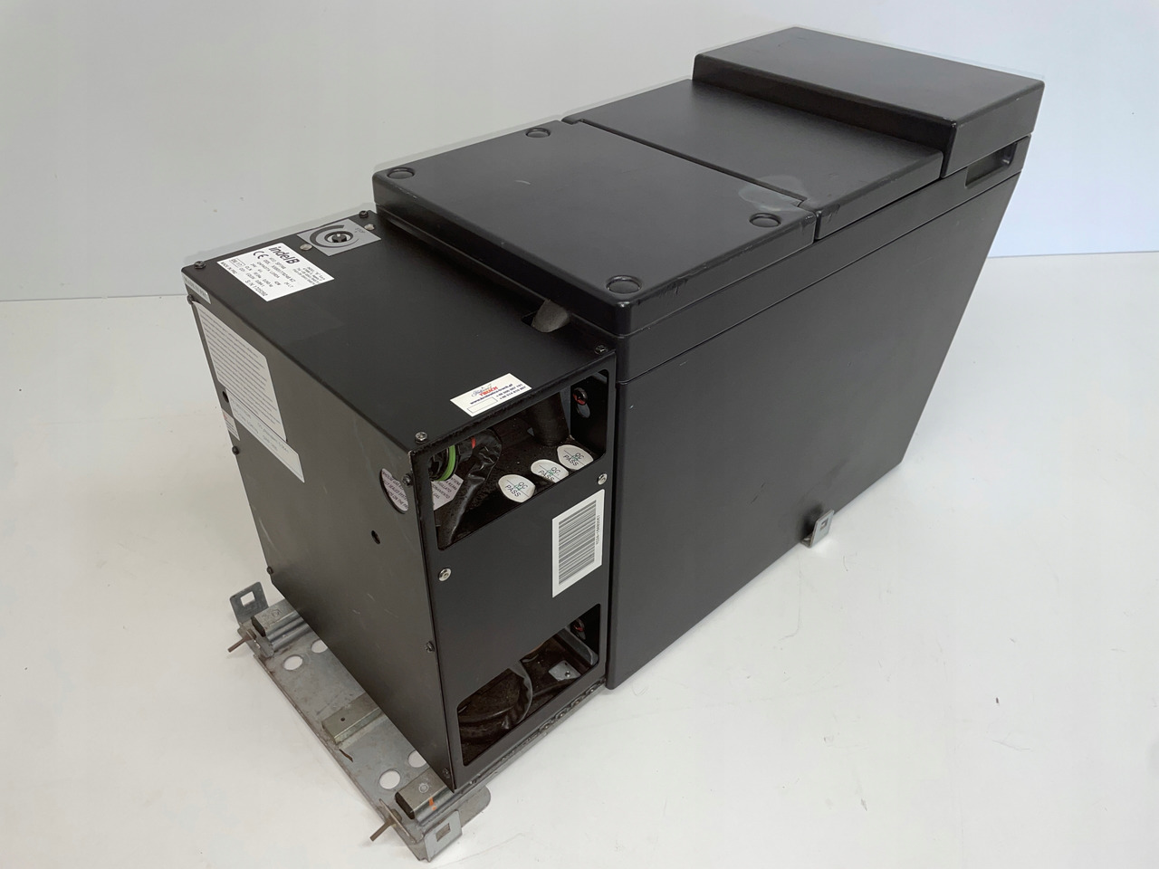 LODÓWKA CHŁODZIARKA IVECO STRALIS INTEL B 504195453 - Kabína a interiér pre Nákladné auto: obrázok 5 LODÓWKA CHŁODZIARKA IVECO STRALIS INTEL B 504195453 - Kabína a interiér pre Nákladné auto: obrázok 5