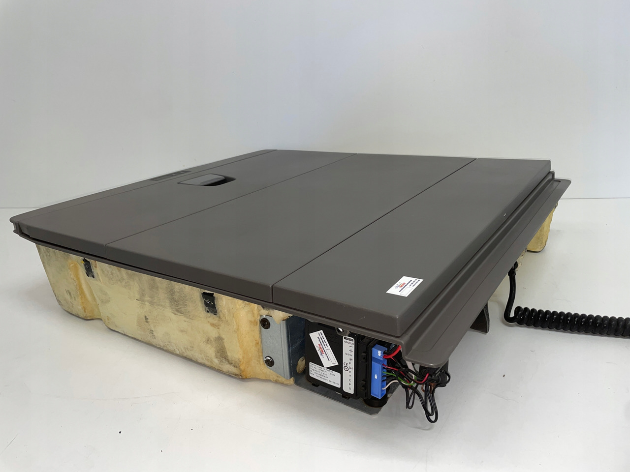 LODÓWKA CHŁODZIARKA SCANIA P G NGS 2770774 - Kabína a interiér pre Nákladné auto: obrázok 5 LODÓWKA CHŁODZIARKA SCANIA P G NGS 2770774 - Kabína a interiér pre Nákladné auto: obrázok 5