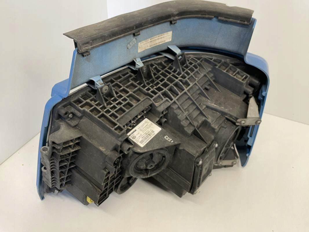 PRAWY REFLEKTOR SCANIA S NAKŁADKA OSŁONA LAMPY - Svetlomety pre Nákladné auto: obrázok 3 PRAWY REFLEKTOR SCANIA S NAKŁADKA OSŁONA LAMPY - Svetlomety pre Nákladné auto: obrázok 3