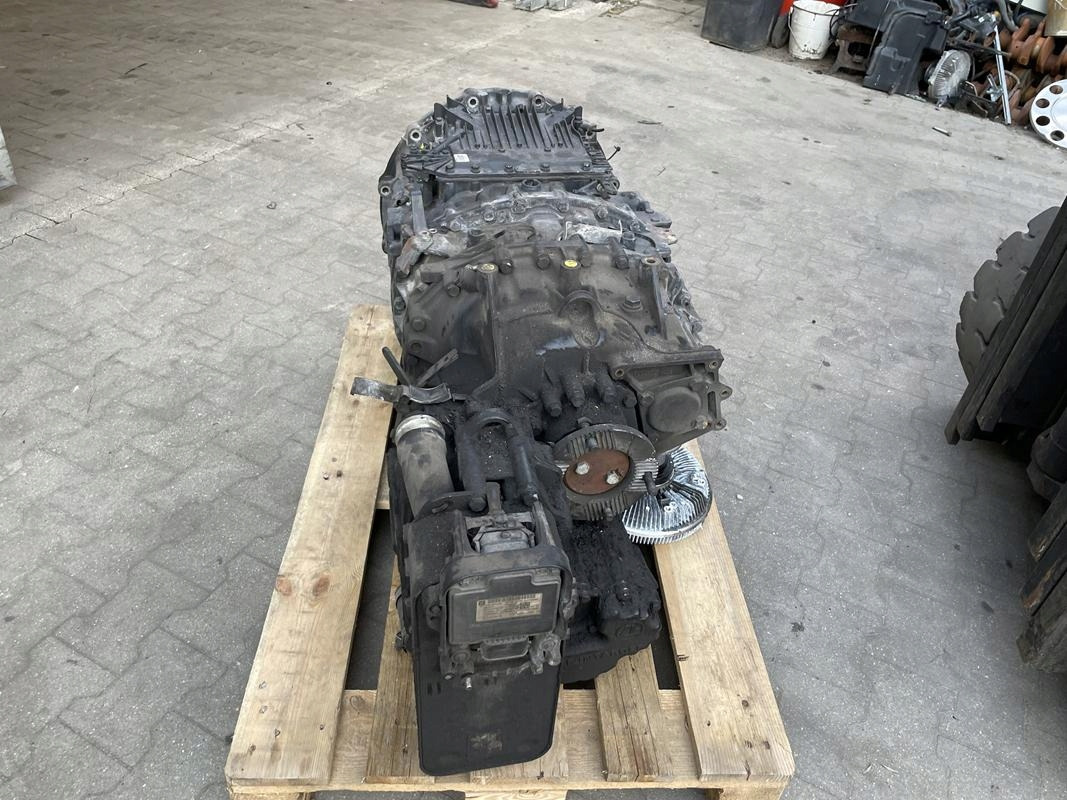 RETARDER INTARDER MAN TGX TGS CHŁODNICA OLEJU - Olejový chladič pre Nákladné auto: obrázok 1 RETARDER INTARDER MAN TGX TGS CHŁODNICA OLEJU - Olejový chladič pre Nákladné auto: obrázok 1