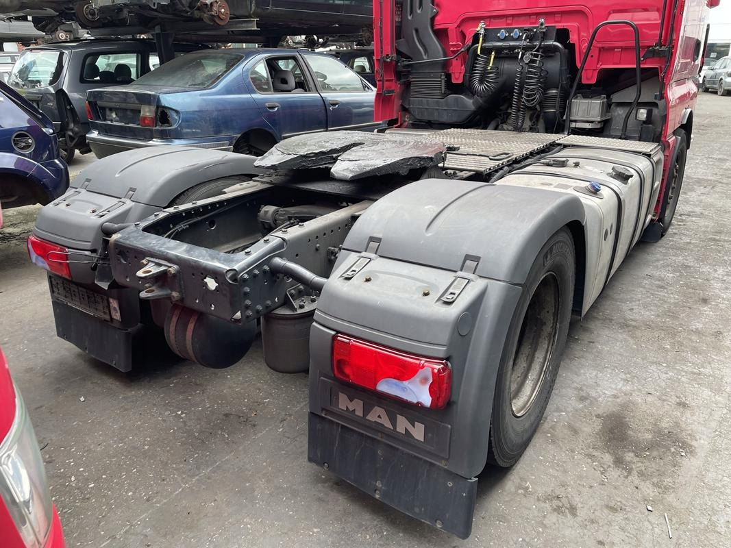 SIODŁO JOST MAN TGX TGS TGS 185 MM ZACZEP HAK - Točnica pre Nákladné auto: obrázok 2 SIODŁO JOST MAN TGX TGS TGS 185 MM ZACZEP HAK - Točnica pre Nákladné auto: obrázok 2