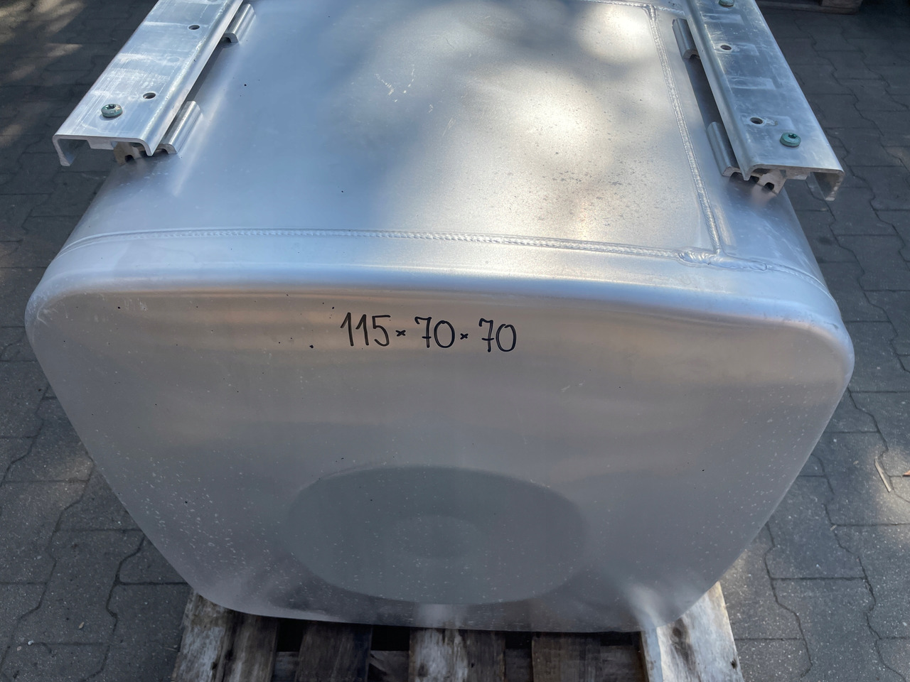 ZBIORNIK PALIWA MAN TGA TGX TGS 460 L 81122016831 - Palivová nádrž pre Nákladné auto: obrázok 3 ZBIORNIK PALIWA MAN TGA TGX TGS 460 L 81122016831 - Palivová nádrž pre Nákladné auto: obrázok 3