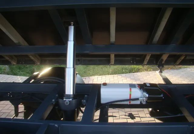 Iveco DAILY 100%PRZEBIEG-POTWIERDZONY - Dodávka sklápač: obrázok 3 Iveco DAILY 100%PRZEBIEG-POTWIERDZONY - Dodávka sklápač: obrázok 3