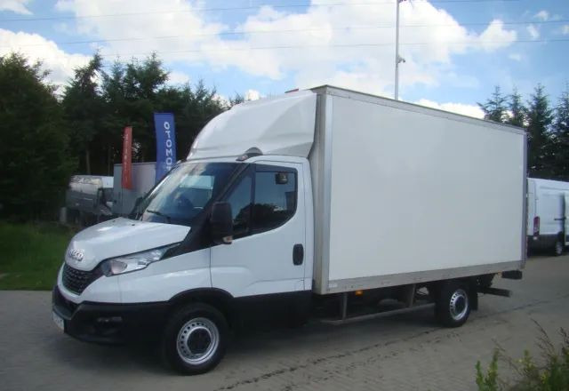 Iveco DAILY 35 S 16 3.0TDI WINDA 3.5T 4.20M - Dodávka skriňová nadstavba: obrázok 2 Iveco DAILY 35 S 16 3.0TDI WINDA 3.5T 4.20M - Dodávka skriňová nadstavba: obrázok 2