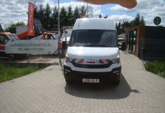 Iveco DAILY 35 S 16 REJESTRACJA NA 6-OSÓB SUPER NA KAMPERA - Furgon: obrázok 3 Iveco DAILY 35 S 16 REJESTRACJA NA 6-OSÓB SUPER NA KAMPERA - Furgon: obrázok 3