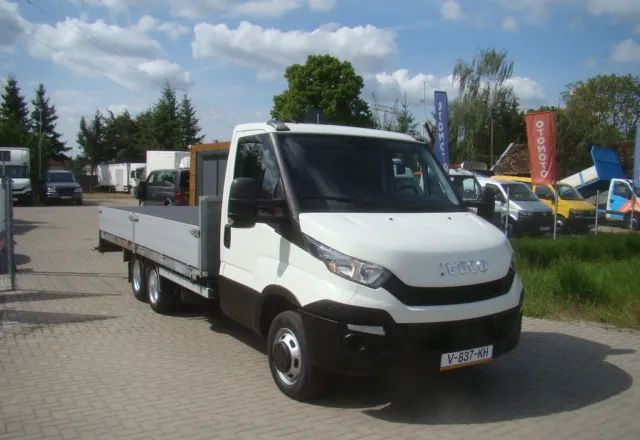Iveco DAILY 40 C 17 3.0TDI CLIXSTAR PRAWOJAZDY E DO B 3400KGŁADOWNOŚCI - Dodávka valník: obrázok 4 Iveco DAILY 40 C 17 3.0TDI CLIXSTAR PRAWOJAZDY E DO B 3400KGŁADOWNOŚCI - Dodávka valník: obrázok 4