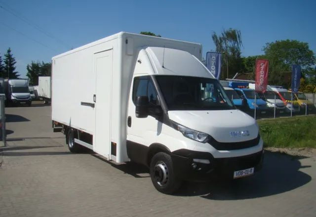 Iveco DAILY 70 C 18 3.0TDI 5.45M WINDA 1000KG - Dodávka skriňová nadstavba: obrázok 3 Iveco DAILY 70 C 18 3.0TDI 5.45M WINDA 1000KG - Dodávka skriňová nadstavba: obrázok 3