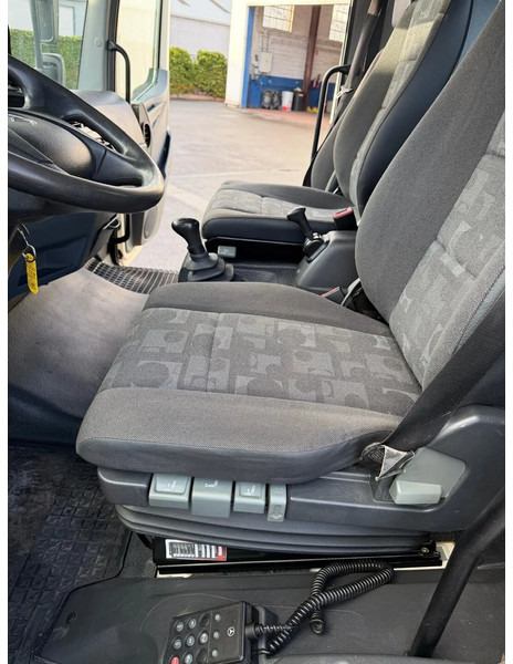 Mercedes-Benz Atego 816 - Valníkový/ Plošinový nákladný automobil: obrázok 2 Mercedes-Benz Atego 816 - Valníkový/ Plošinový nákladný automobil: obrázok 2