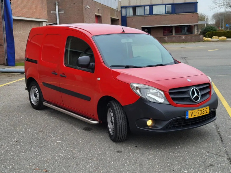 Mercedes-Benz Citan - Malá dodávka: obrázok 5 Mercedes-Benz Citan - Malá dodávka: obrázok 5