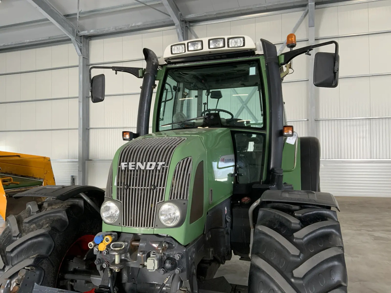 Fendt 411 Vario - Traktor: obrázok 4 Fendt 411 Vario - Traktor: obrázok 4