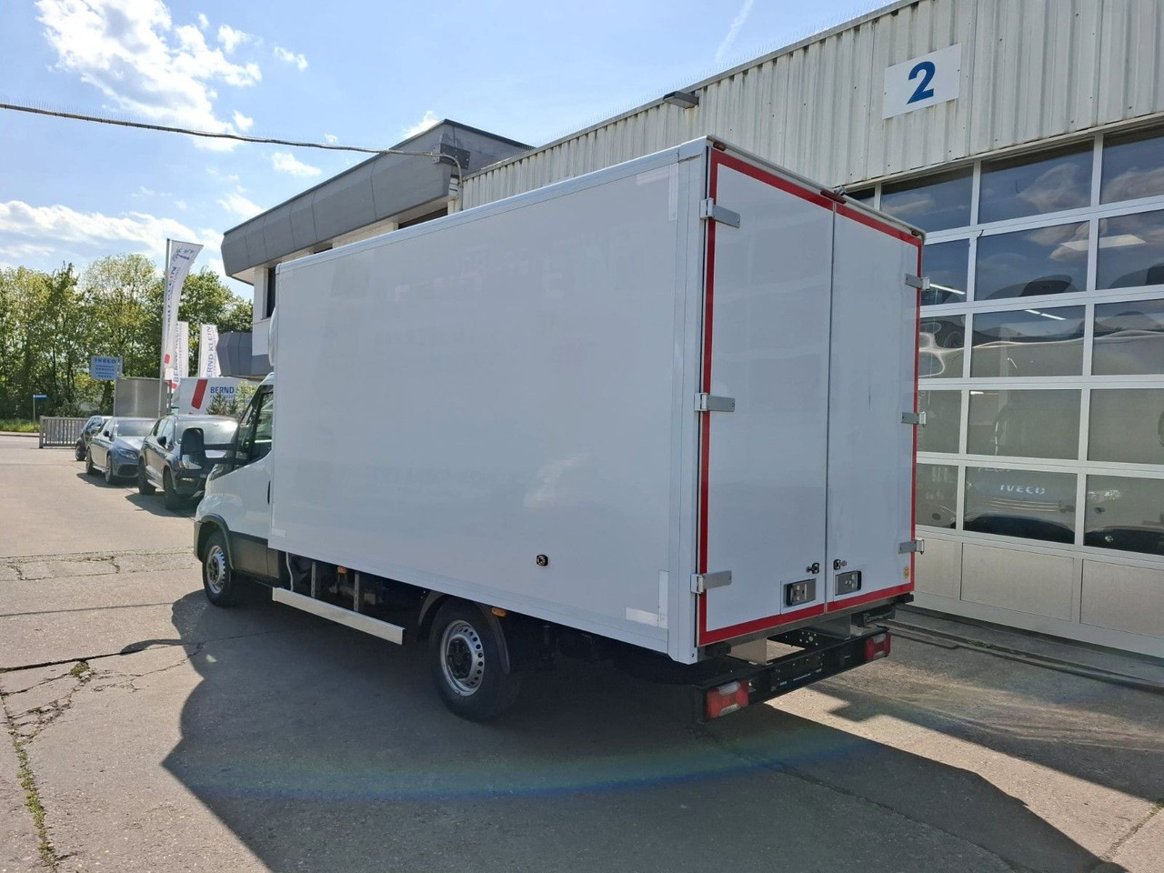 Iveco 35-160P/A8, Klima, HiMatik, LED, Luft, - Dodávka skriňová nadstavba: obrázok 4 Iveco 35-160P/A8, Klima, HiMatik, LED, Luft, - Dodávka skriňová nadstavba: obrázok 4