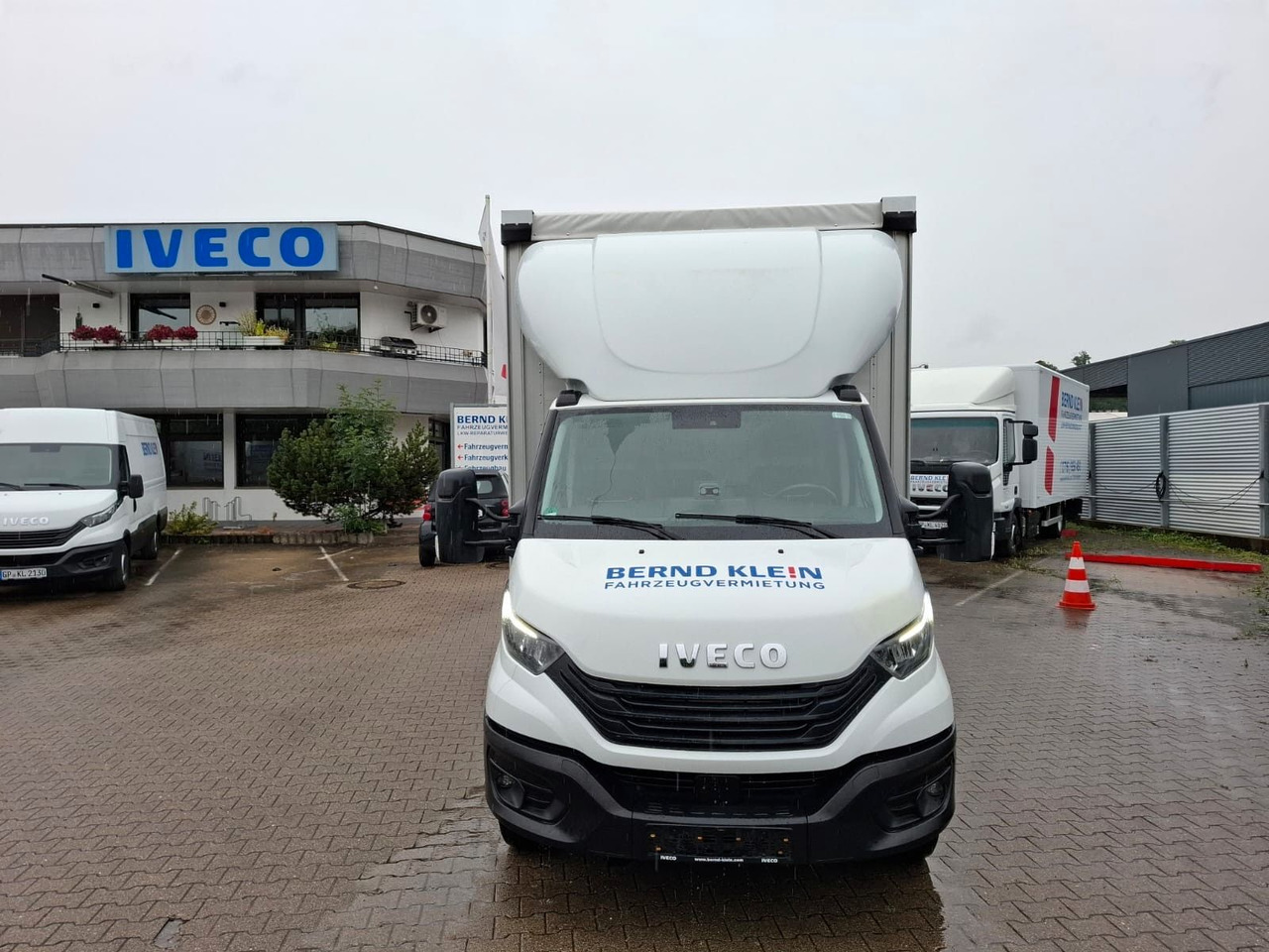 Iveco 72-210A8/P, Klima, Luft, HiMatic, LBW, RFK, - Plachtová dodávka: obrázok 4 Iveco 72-210A8/P, Klima, Luft, HiMatic, LBW, RFK, - Plachtová dodávka: obrázok 4