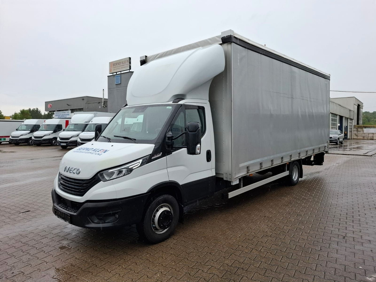 Iveco 72-210A8/P, Klima, Luft, HiMatik, LBW, RFK, - Plachtová dodávka: obrázok 4 Iveco 72-210A8/P, Klima, Luft, HiMatik, LBW, RFK, - Plachtová dodávka: obrázok 4