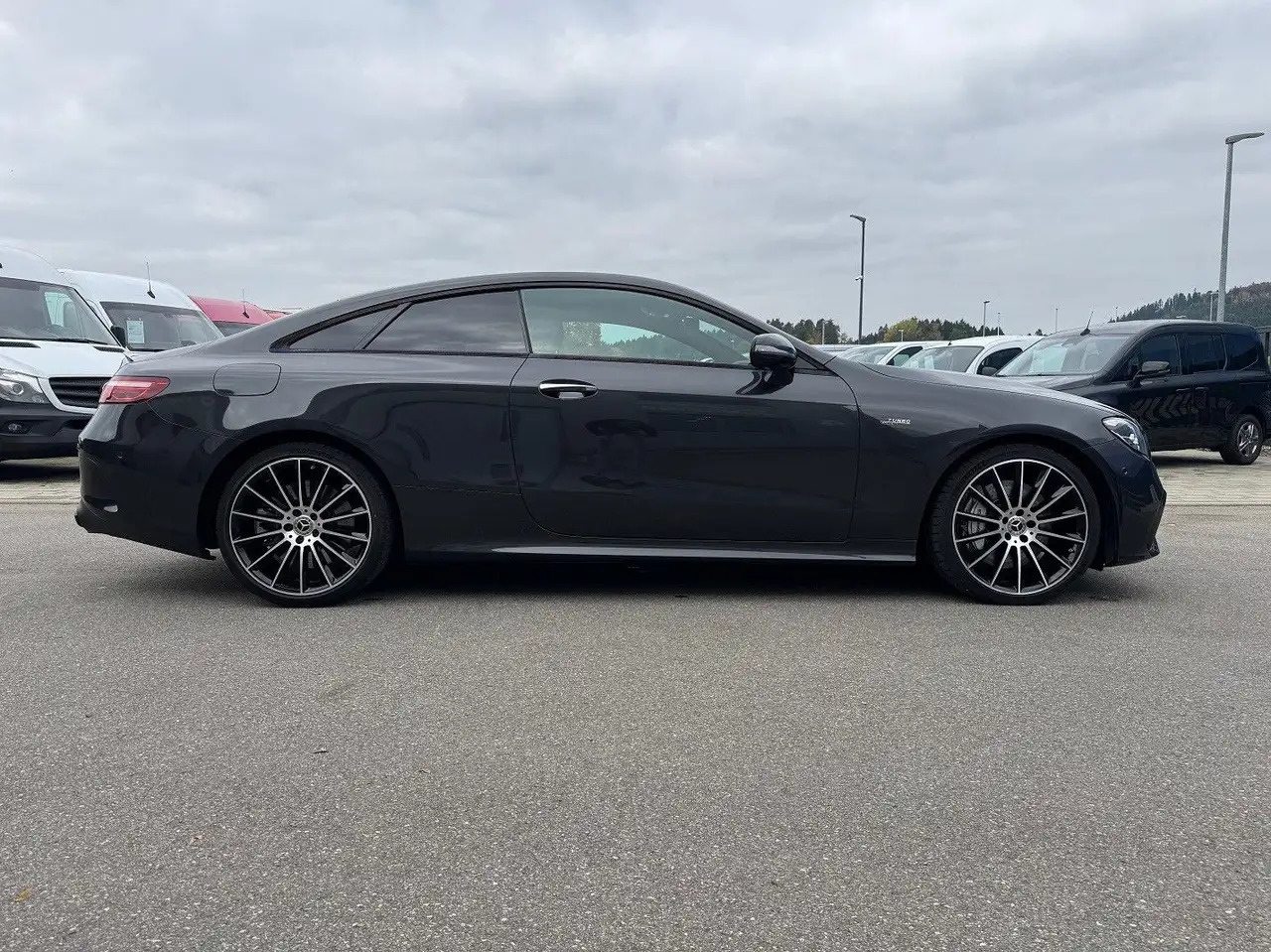 Mercedes-Benz E 53 AMG E -Klasse Coupe E 53 AMG 4Matic - Coupe: obrázok 4 Mercedes-Benz E 53 AMG E -Klasse Coupe E 53 AMG 4Matic - Coupe: obrázok 4