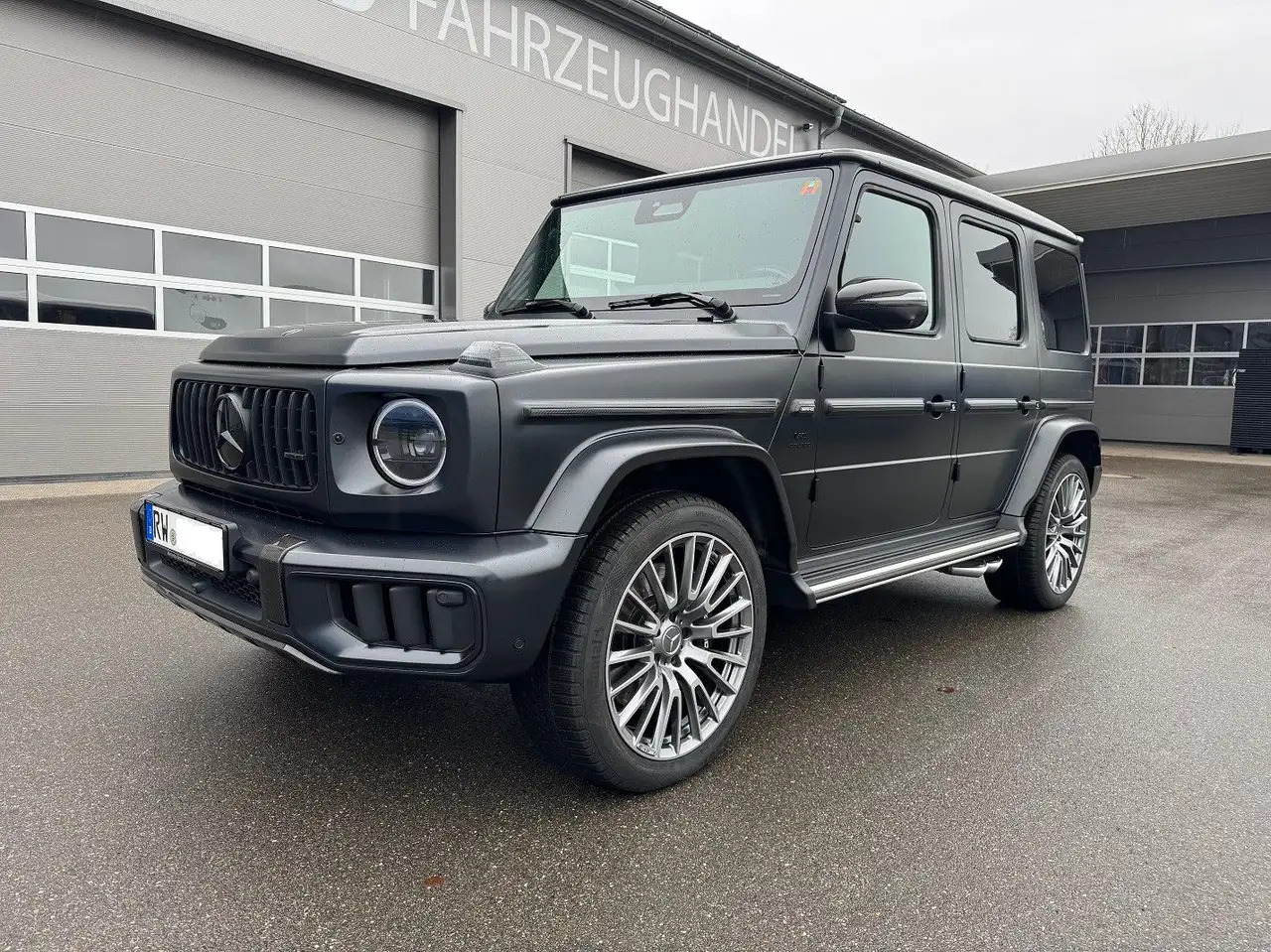 Mercedes-Benz G 63 AMG MOPF / FACELIFT VOLLAUSSTATTUNG - SUV: obrázok 1 Mercedes-Benz G 63 AMG MOPF / FACELIFT VOLLAUSSTATTUNG - SUV: obrázok 1