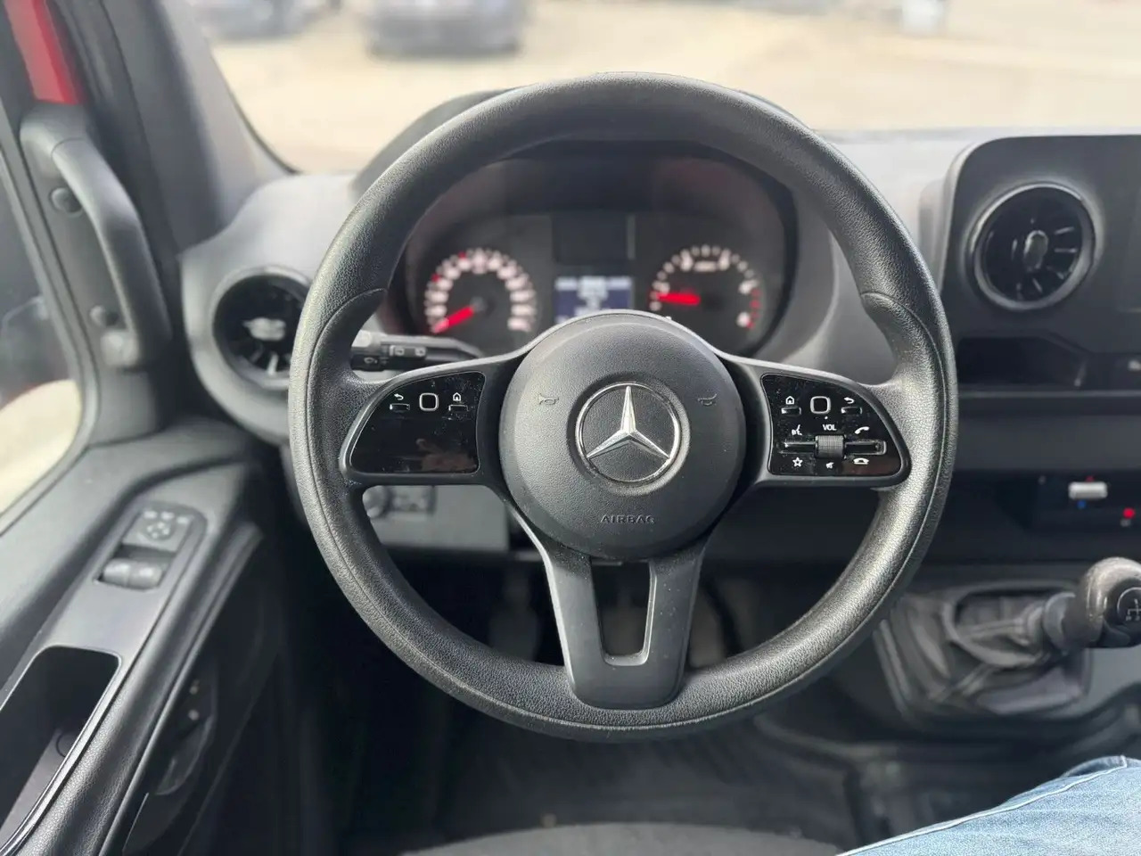 Mercedes-Benz Sprinter 317 CDI Maxi Lang XXL Extralang MBUX - Furgon: obrázok 2 Mercedes-Benz Sprinter 317 CDI Maxi Lang XXL Extralang MBUX - Furgon: obrázok 2